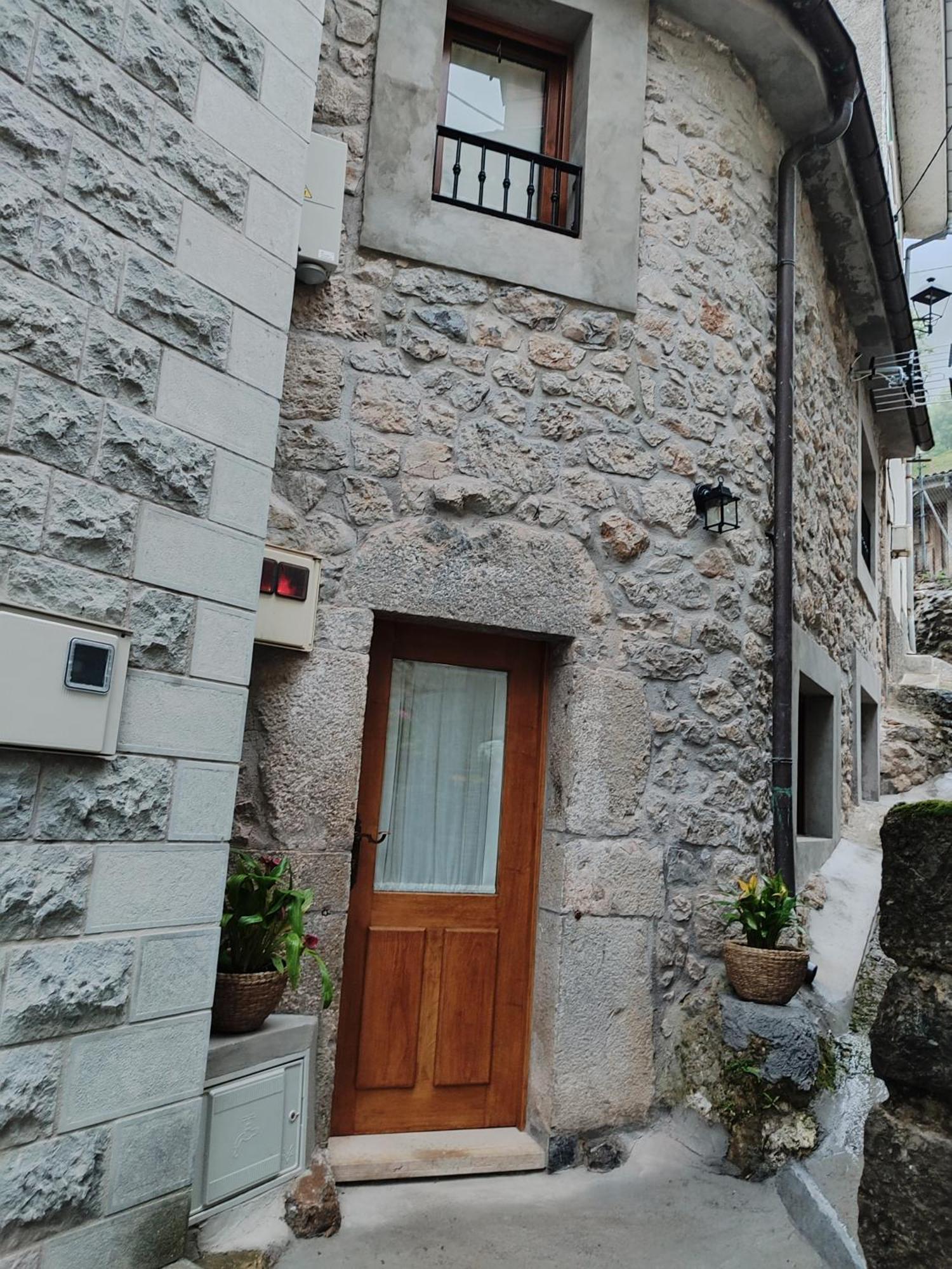 Villa La Casina De Tielve De Cabrales Dentro Del Parque Nacional Picos De Europa Exterior foto