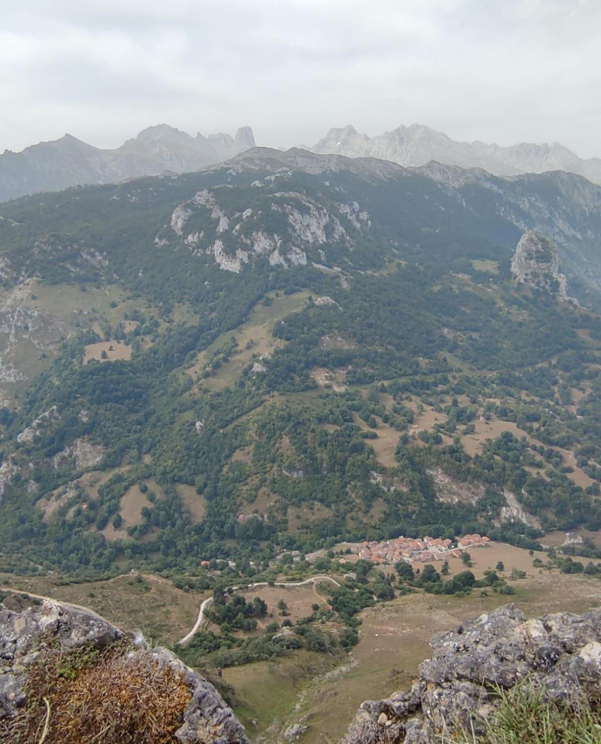 Villa La Casina De Tielve De Cabrales Dentro Del Parque Nacional Picos De Europa Exterior foto